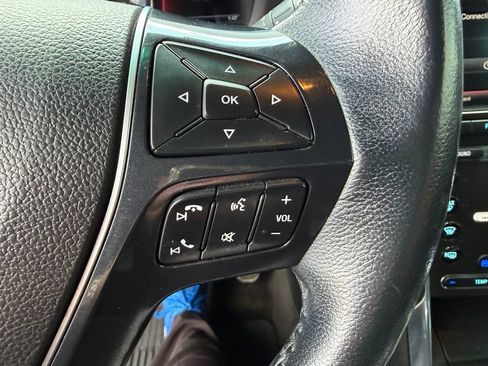 Used 2016 Ford Explorer Limited w/ Equipment Group 301A AWD/4WD image 18