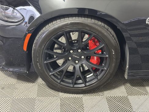 Used 2016 Dodge Charger SRT Hellcat w/ Harman/Kardon Audio Group image 12