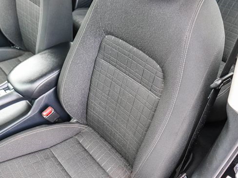 Certified 2024 Honda HR-V LX image 29
