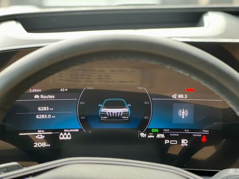 Used 2025 Audi Q6 e-tron Premium Plus w/ Premium Plus image 25