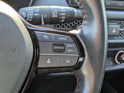 Certified 2023 Honda HR-V Sport image 36