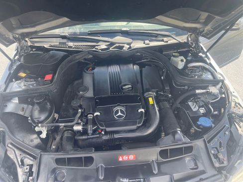 Used 2014 Mercedes-Benz C 250 Sedan image 20