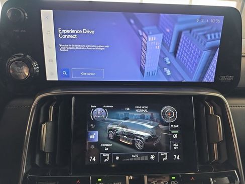 Certified 2022 Lexus LX 600 4WD w/ Luxury Package image 25