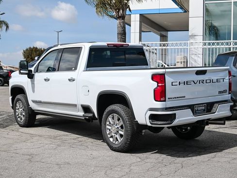 New 2026 Chevrolet Silverado 2500 High Country w/ Technology Package AWD/4WD image 7