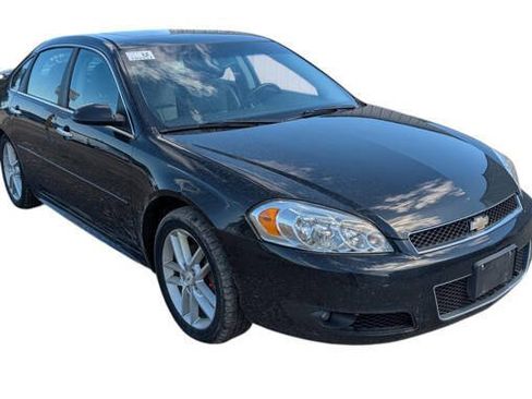 Used 2012 Chevrolet Impala LTZ FWD image 8