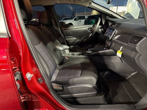 Used 2024 Nissan Leaf SV Plus image 10