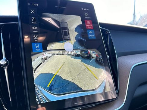 New 2026 Volvo XC60 B5 Plus w/ Protection Package Premier image 17