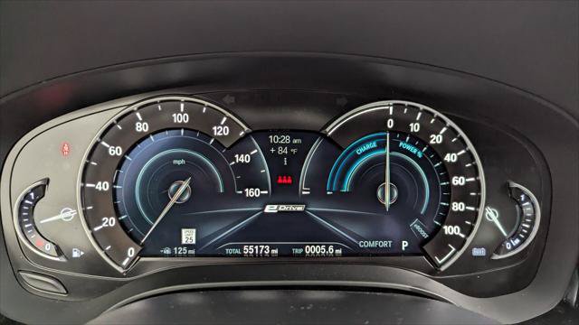 Used 2019 BMW 530e w/ Convenience Package RWD image 24