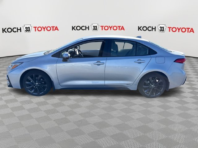 Certified 2024 Toyota Corolla SE AWD/4WD image 4