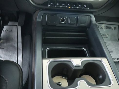 Used 2017 GMC Sierra 3500 Denali w/ Duramax Plus Package image 19