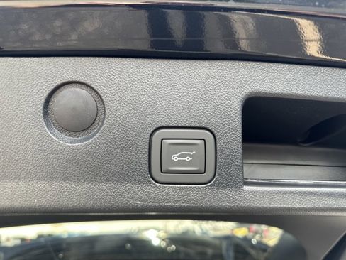New 2026 Chevrolet Equinox RS w/ Convenience Package III image 33