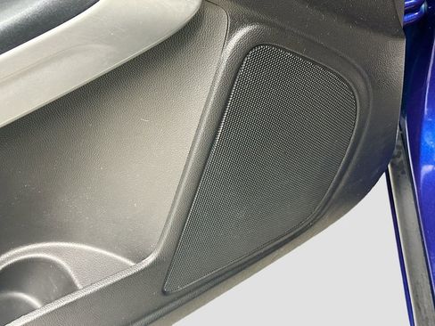 Used 2016 Chevrolet Colorado LT w/ LT Convenience Package image 20