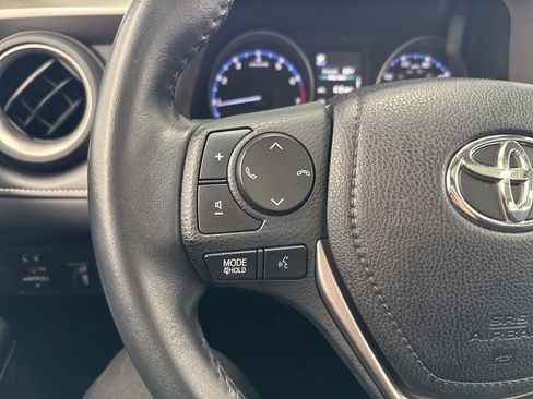 Certified 2018 Toyota RAV4 XLE image 20