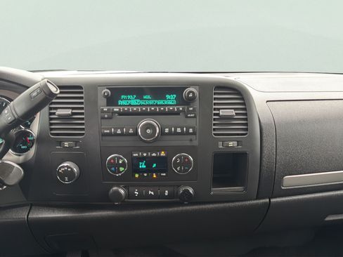 Used 2012 Chevrolet Silverado 1500 LT w/ All-Star Edition AWD/4WD image 11