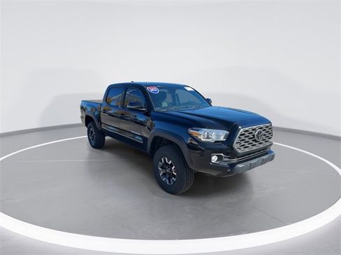 Used 2021 Toyota Tacoma TRD Off-Road image 1