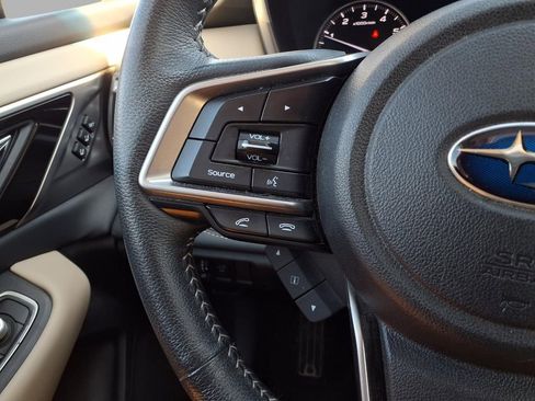Used 2020 Subaru Outback Limited image 9