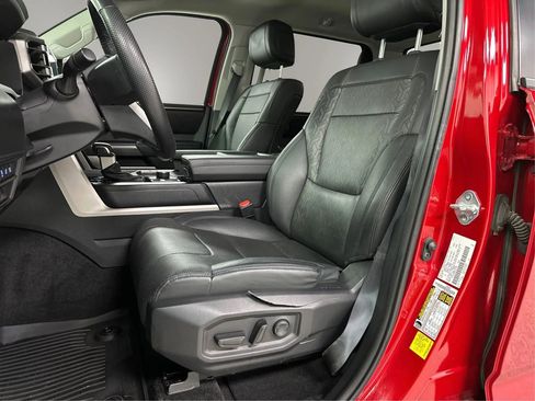 Used 2024 Toyota Tundra SR5 w/ SR5 Premium Package AWD/4WD image 20