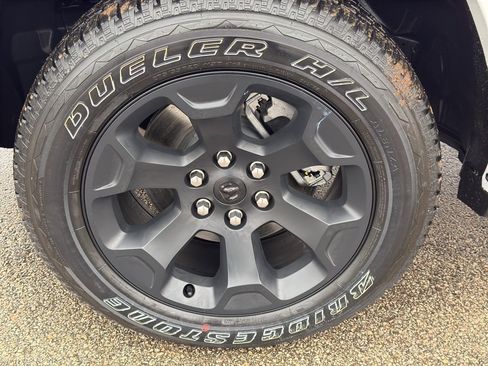 New 2026 RAM 1500 Big Horn w/ Night Edition image 9