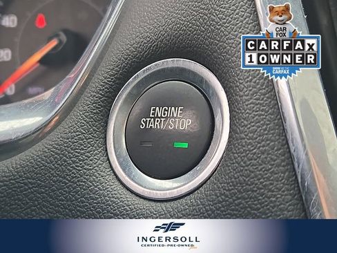 Used 2023 Chevrolet Traverse RS image 28