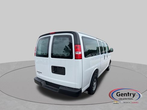 New 2026 Chevrolet Express 2500 w/ Driver Convenience Package RWD image 5