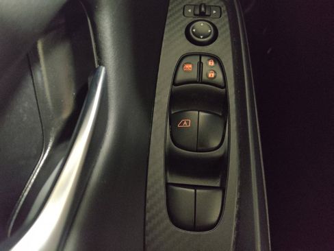 Used 2024 Nissan Sentra SV w/ Trunk Package image 27