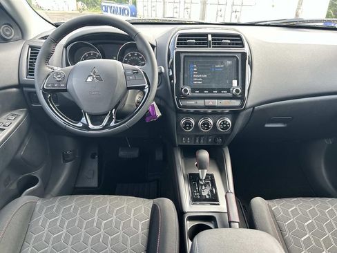 New 2026 Mitsubishi Outlander Sport LE AWD/4WD image 11