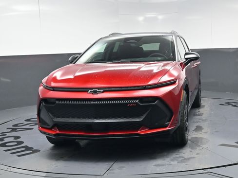 New 2026 Chevrolet Equinox EV RS FWD image 5