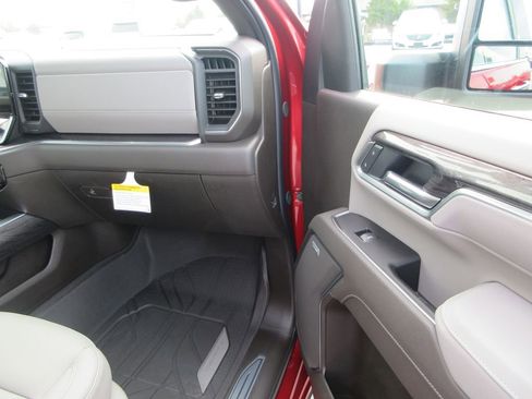 New 2026 Chevrolet Silverado 3500 LTZ w/ LTZ Premium Package image 21