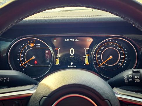 Certified 2021 Jeep Wrangler Unlimited Sahara image 14