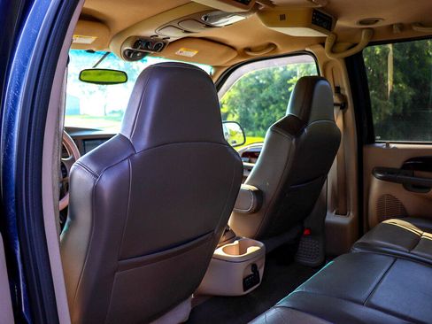 Used 2003 Ford Excursion Eddie Bauer image 23