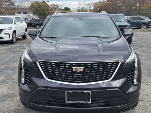 Certified 2023 Cadillac XT4 Luxury w/ Cold Weather Package image 2