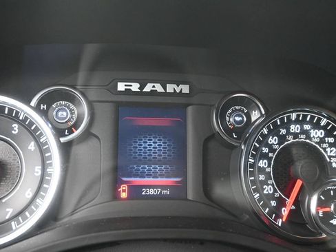 Used 2025 RAM 1500 Big Horn RWD image 10