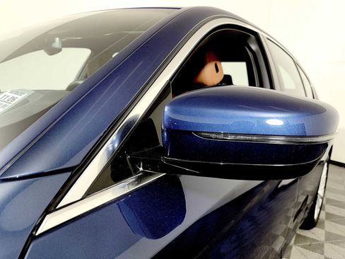 Certified 2023 BMW 530i xDrive 530i xDrive w/ Premium Package image 30