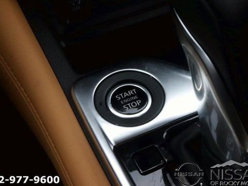 New 2025 Nissan Sentra SV w/ SV Premium Package FWD image 19