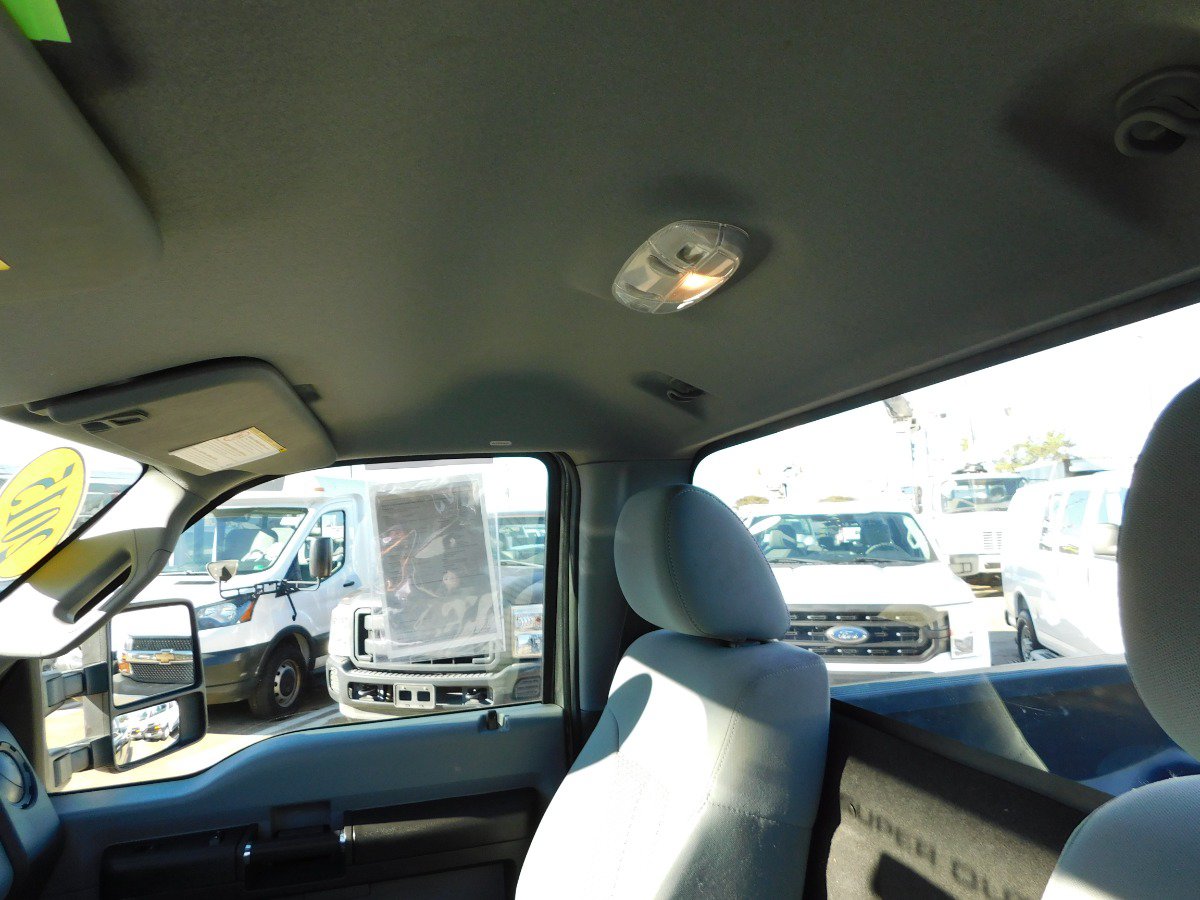 Used 2015 Ford F250 XL w/ Power Equipment Group RWD image 24