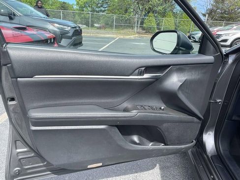 Used 2023 Toyota Camry XSE image 21