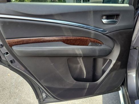 Certified 2020 Acura MDX FWD image 12