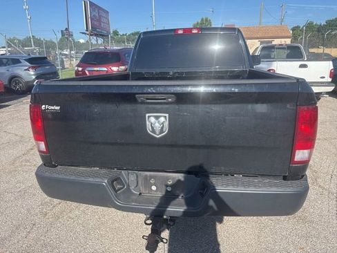 Used 2019 RAM 1500 Tradesman RWD image 4