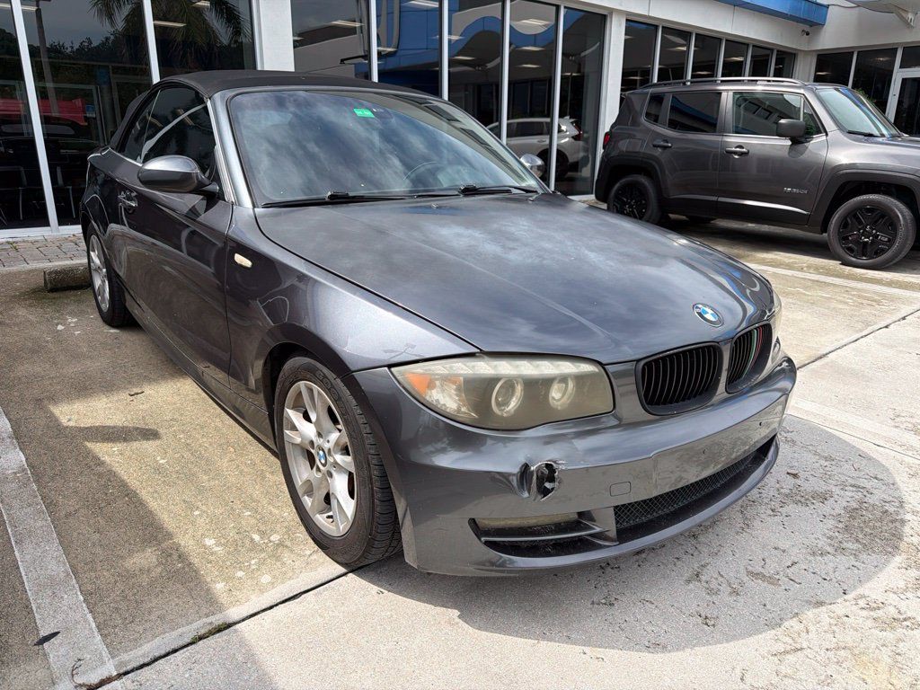 Used 2008 BMW 128i Convertible RWD image 2