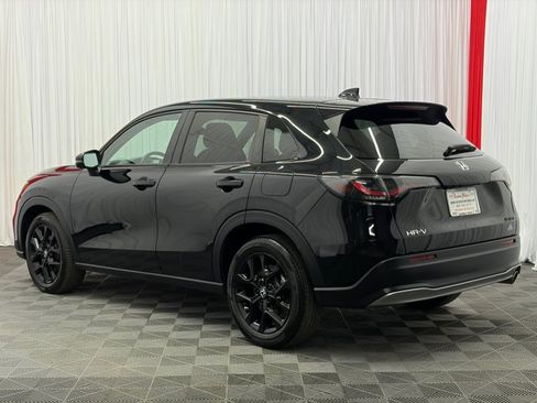 Used 2023 Honda HR-V Sport image 6