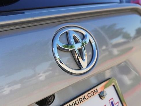 Used 2024 Toyota RAV4 XLE Premium image 12