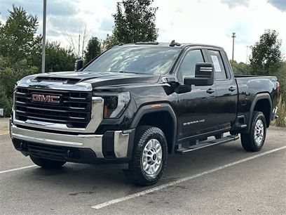 Used 2024 GMC Sierra 2500 Pro w/ Convenience Package