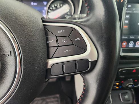 Used 2020 Jeep Compass Limited FWD image 29