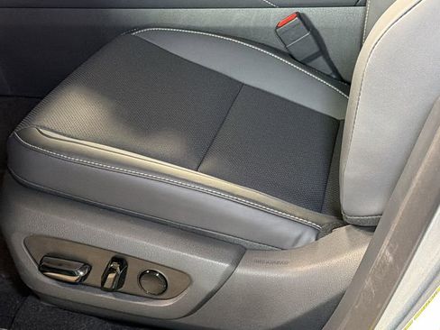 New 2026 Lexus RX 450h image 17