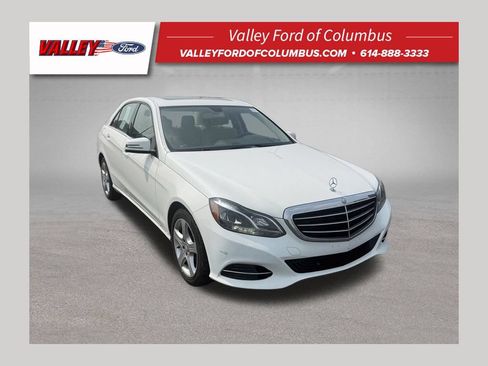 Used 2014 Mercedes-Benz E 350 4MATIC Sedan image 1