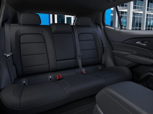 New 2026 Chevrolet Equinox EV LT image 41