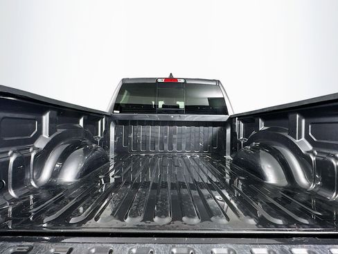 Used 2022 RAM 1500 Laramie image 29