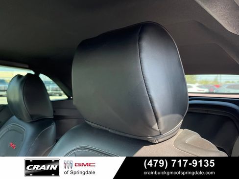 Used 2018 Chevrolet Camaro SS RWD image 22