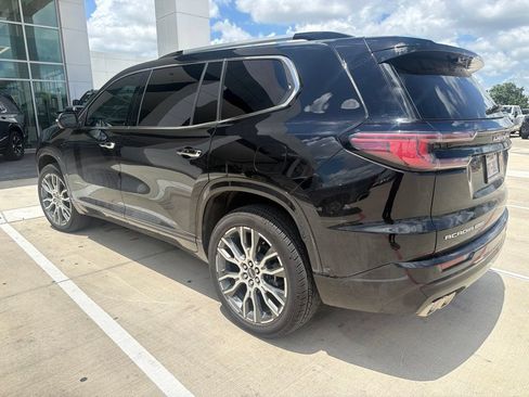 Certified 2026 GMC Acadia Denali Ultimate w/ LPO, Floor Liner Package AWD/4WD image 2