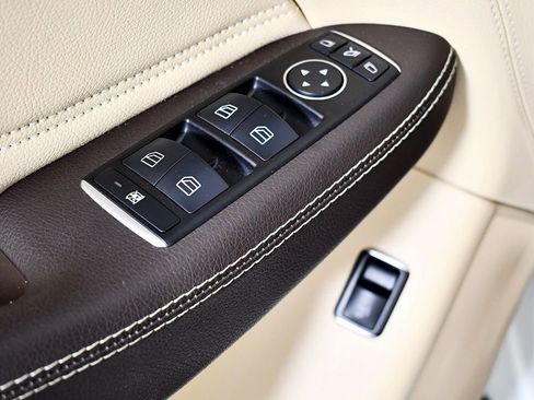 Used 2016 Mercedes-Benz GLE 300d 4MATIC image 16